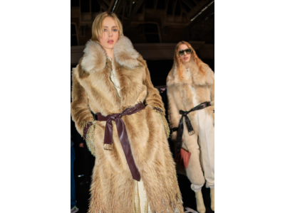 De jassen uit de Burberry-show zijn het onmisbare modeaccent voor de winter van 2026.