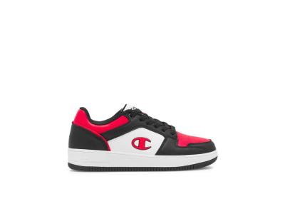 Zo kiest u kindersportschoenen, sneakers en dagelijkse schoenen volgens leeftijd en seizoen